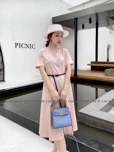 连衣裙专业厂家，女装连衣裙，尺度传魅