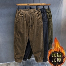 卡其色