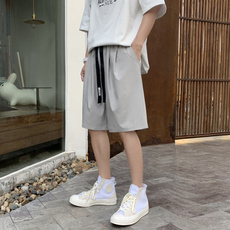 浅灰色