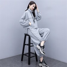 2021春秋装新款运动套装女洋气宽松韩版时尚炸街休闲两件套学院风，女装运动套装，曼娅璐