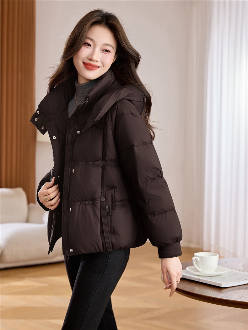 现货。白鸭绒羽绒服女2025冬季新款短款羽绒服外套女加厚,女装羽绒服,依万里