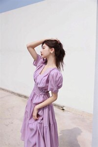 浪漫主义进行到底～适合大多数人的 那条淡奶油色的裙子图片