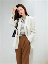 三色西装，女装西装，如问