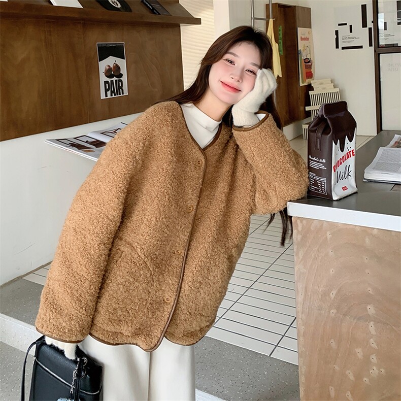 【新款】两面穿羊羔毛外套2C131-623-P175K258,女装短外套,2C131