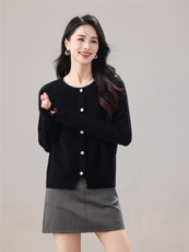 2025秋冬百搭时尚简约针织开衫舒适简约，女装羊绒衫，梦织秋羊绒