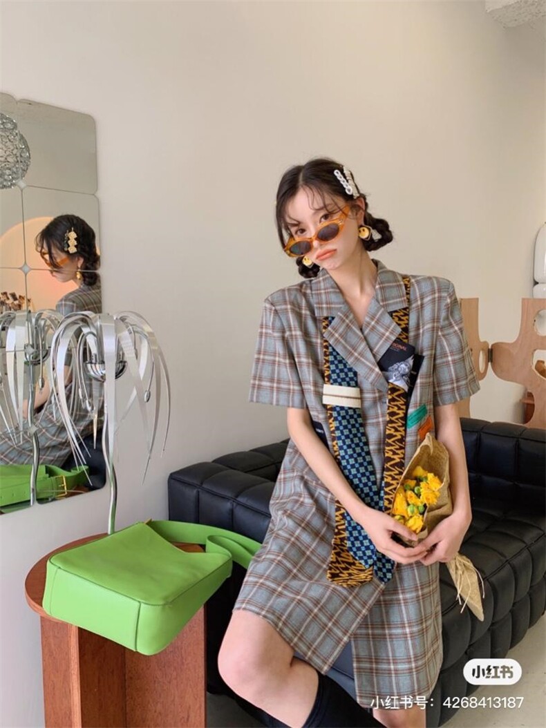 YOUER DENG YOUERDENGYOUERDENG114434