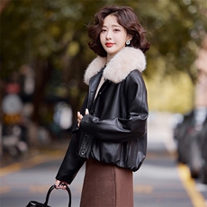 加绒短款皮衣外套女2024冬季新款欧货加厚时尚宽松减龄绵羊皮皮衣，女装皮衣，简古