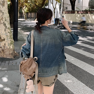 时尚水洗牛仔外套女秋季新款休闲宽松显瘦夹克图片
