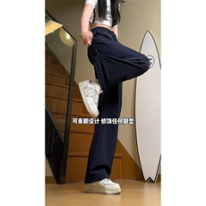 藏青色