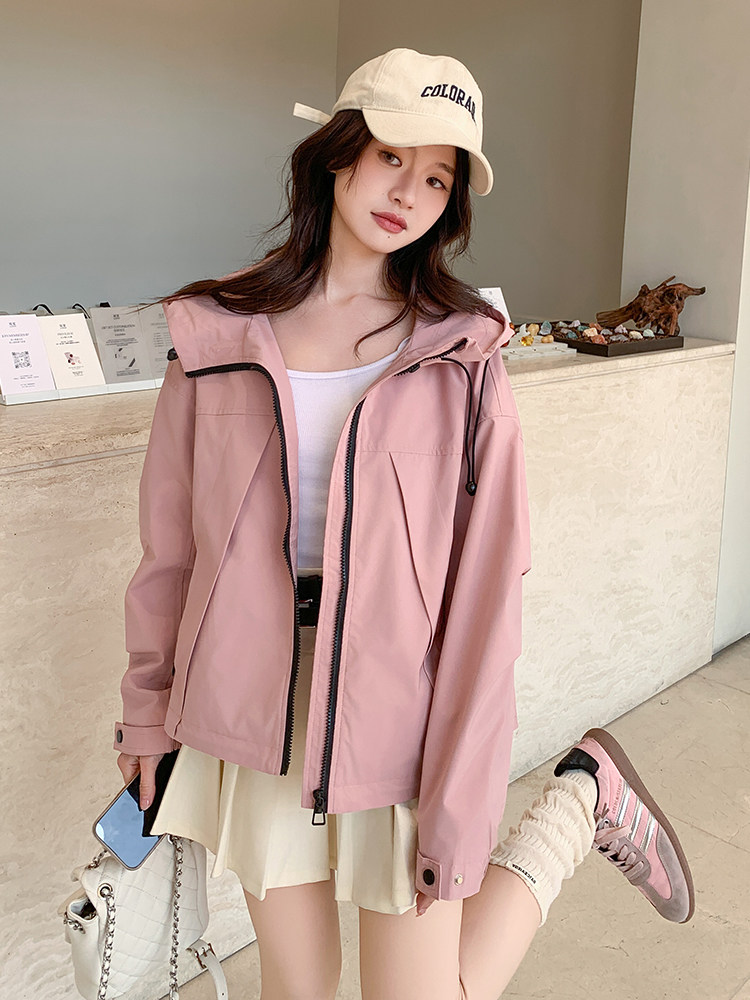 粉色连帽冲锋衣女2025春秋季新款小个子甜美减龄休闲夹克短外套,女装短外套,辉之琳