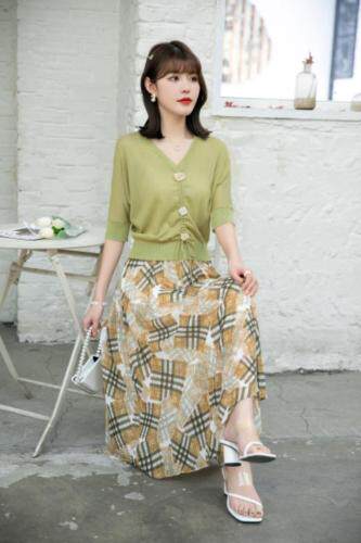 针织套装，每天出货，女装职业装，伊艺不舍