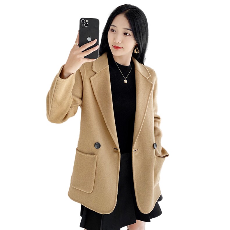 秋冬季羊毛时尚休闲经典V领两排一扣带兜中款大衣,女装双面呢大衣,温贝尔羊绒大衣