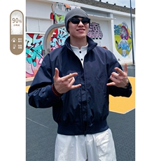 藏青色