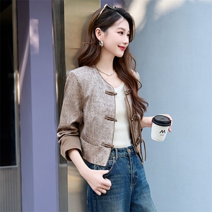 新中式短款外套女2024春秋新款盘扣国风气质减龄百搭圆领西装上衣图片