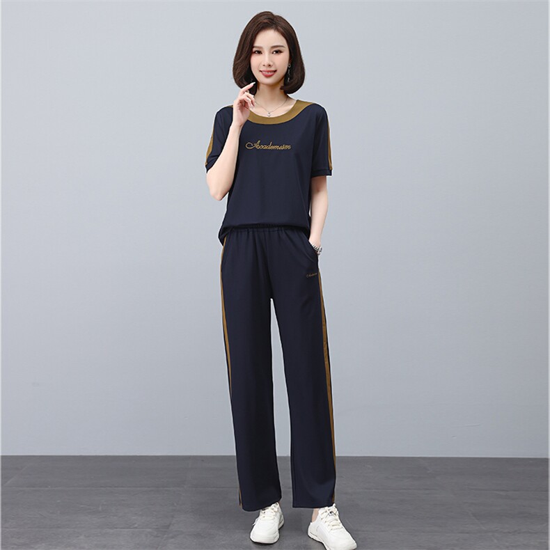 时尚休闲女装套装 宽松显瘦运动服 舒适百搭两件套图片