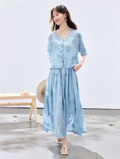 夏季新款现货！2026休闲风宽松版重工刺绣上衣+刺绣大摆半裙套装，女装套装/套裙，央宝儿
