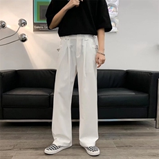 白色