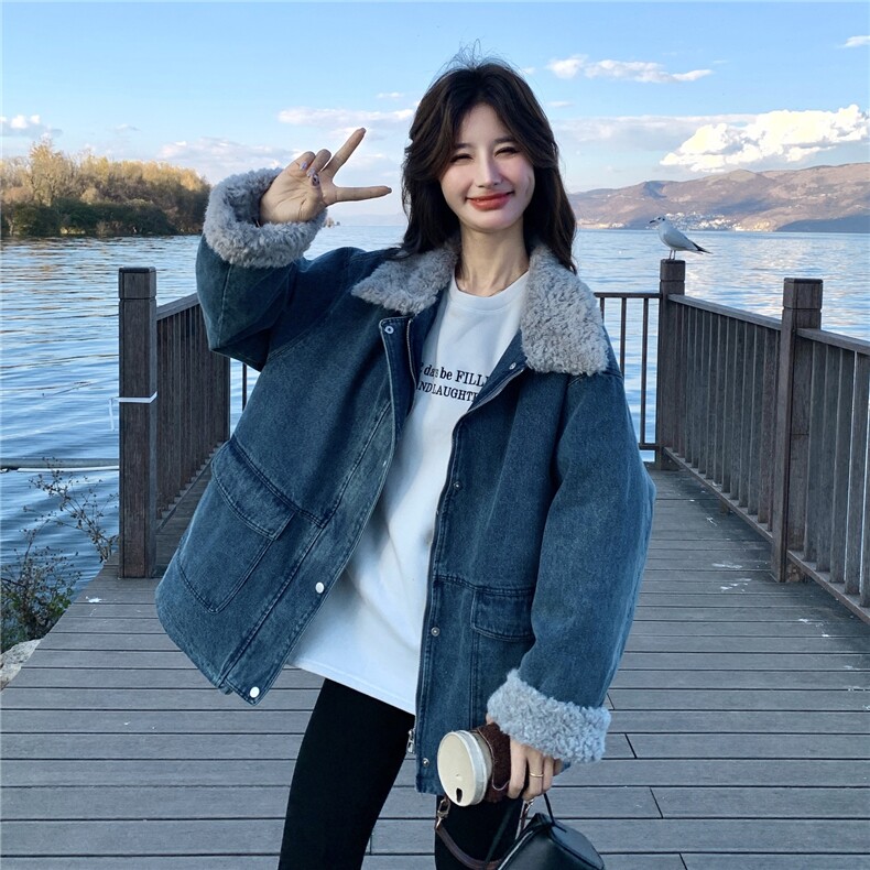 美式蓝色羊羔毛领牛仔外套女2025冬季新款高级感休闲宽松夹克上衣,女装羽绒服,艾米莉亚
