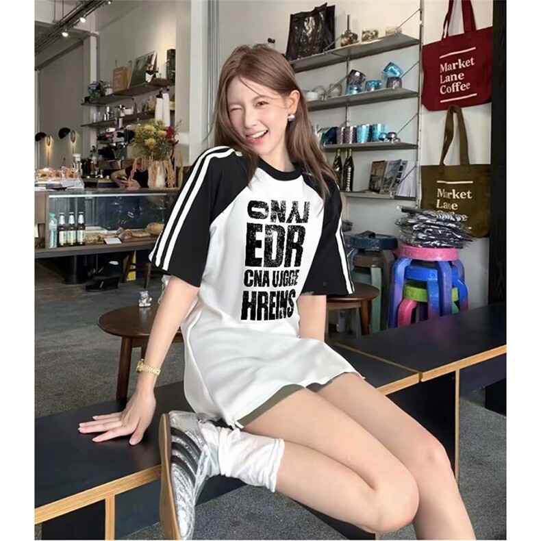 抖音得物品质二开240克宽松纯棉美式潮牌插肩三杠织带短袖T恤,男装T恤,电商A486