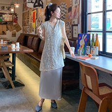 法式蕾丝绣花背心套装裙女2025夏季新款甜美减龄T恤半身裙三件套，女装套装/套裙，浙宝305