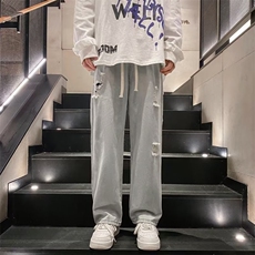 新款时尚潮男百搭宽松破洞牛仔裤，男装牛仔裤，四季星座218-1