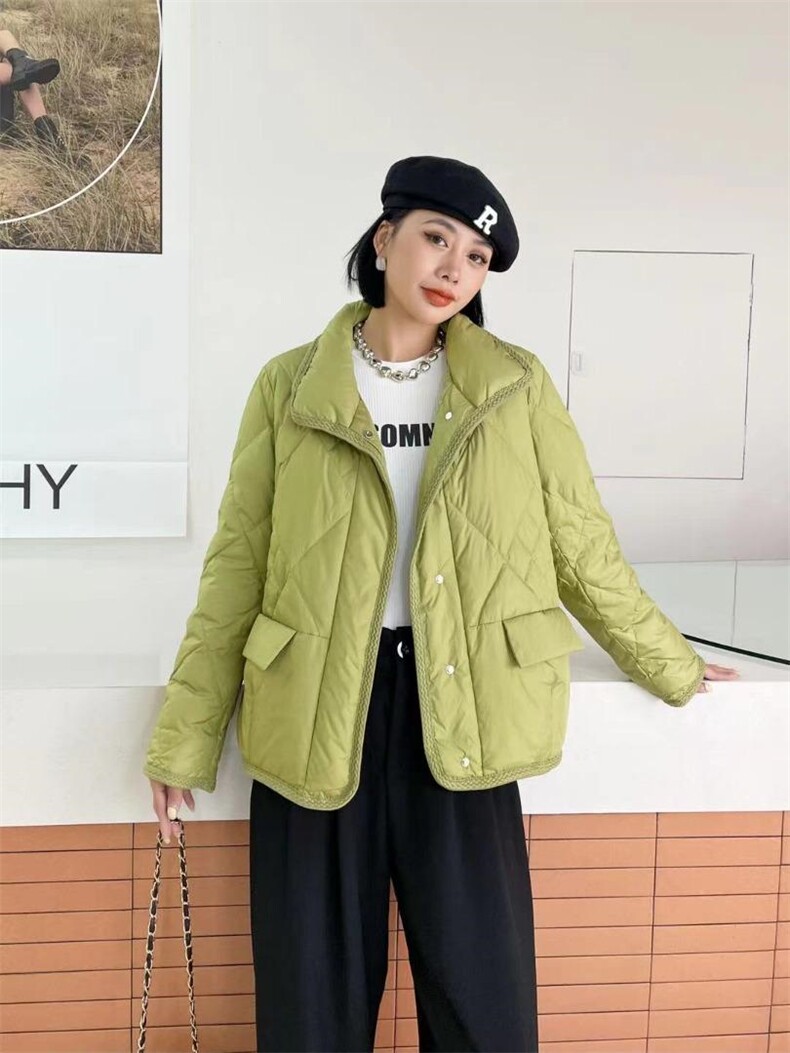 [现货]简单大方休闲款羽绒服，四色、三个尺码，女装羽绒服，依柏璐(1F)