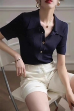 2025年夏季POLO领短袖t恤新款设计感修身显瘦气质减龄，女装针织衫/毛衣，绒阔羊绒