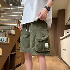 军绿色
