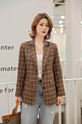 格子西装，女装西装，一家人