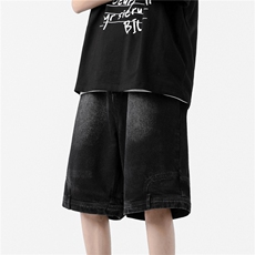黑色