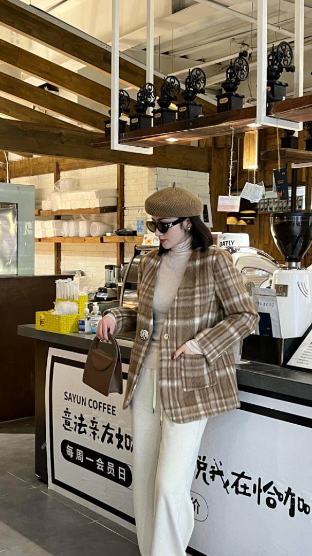 韩系复古格纹毛呢羽绒外套，其它，祖玛