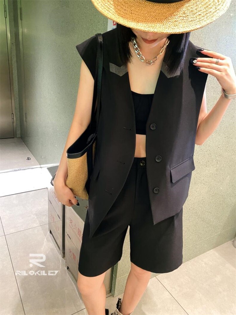 2022秋装新款马甲，女装马甲，雷洛奇丽