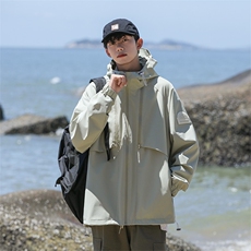 浅绿色