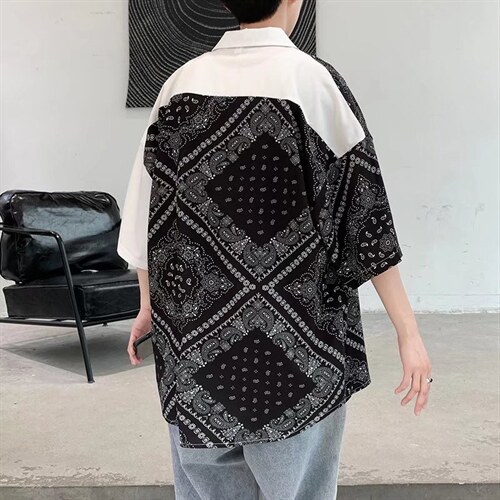 白色