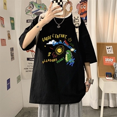 黑色