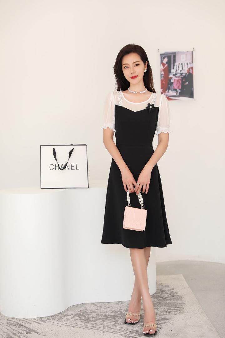 大，其它，莲佳妮