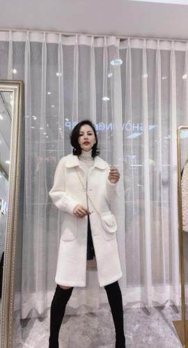 冬季，黄金貂配包包，女装，时尚名门