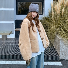 新款双面穿羊羔毛外套25105P190K288，女装短外套，2D035