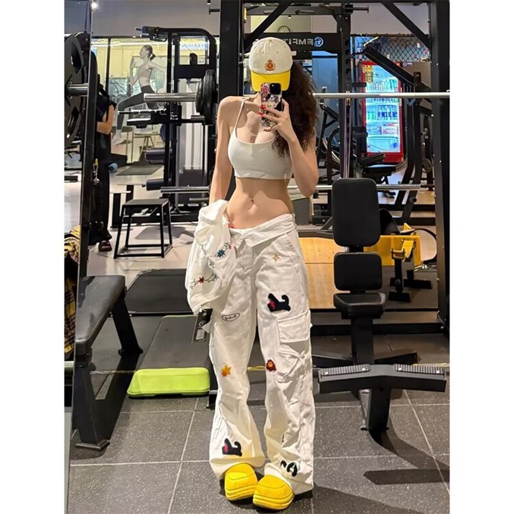 设计感刺绣小狗白色裤子女牛仔美式宽松阔腿直筒休闲工装裤图片