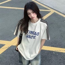 抖音得物品质二开240克宽松纯棉美式潮牌印花三条杠中性风短袖T恤，男装T恤，电商A486