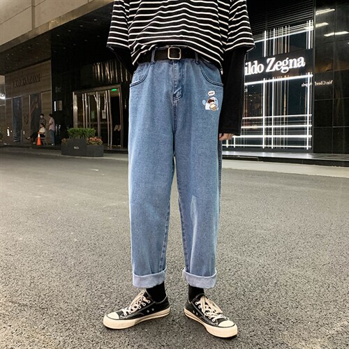 浅蓝色