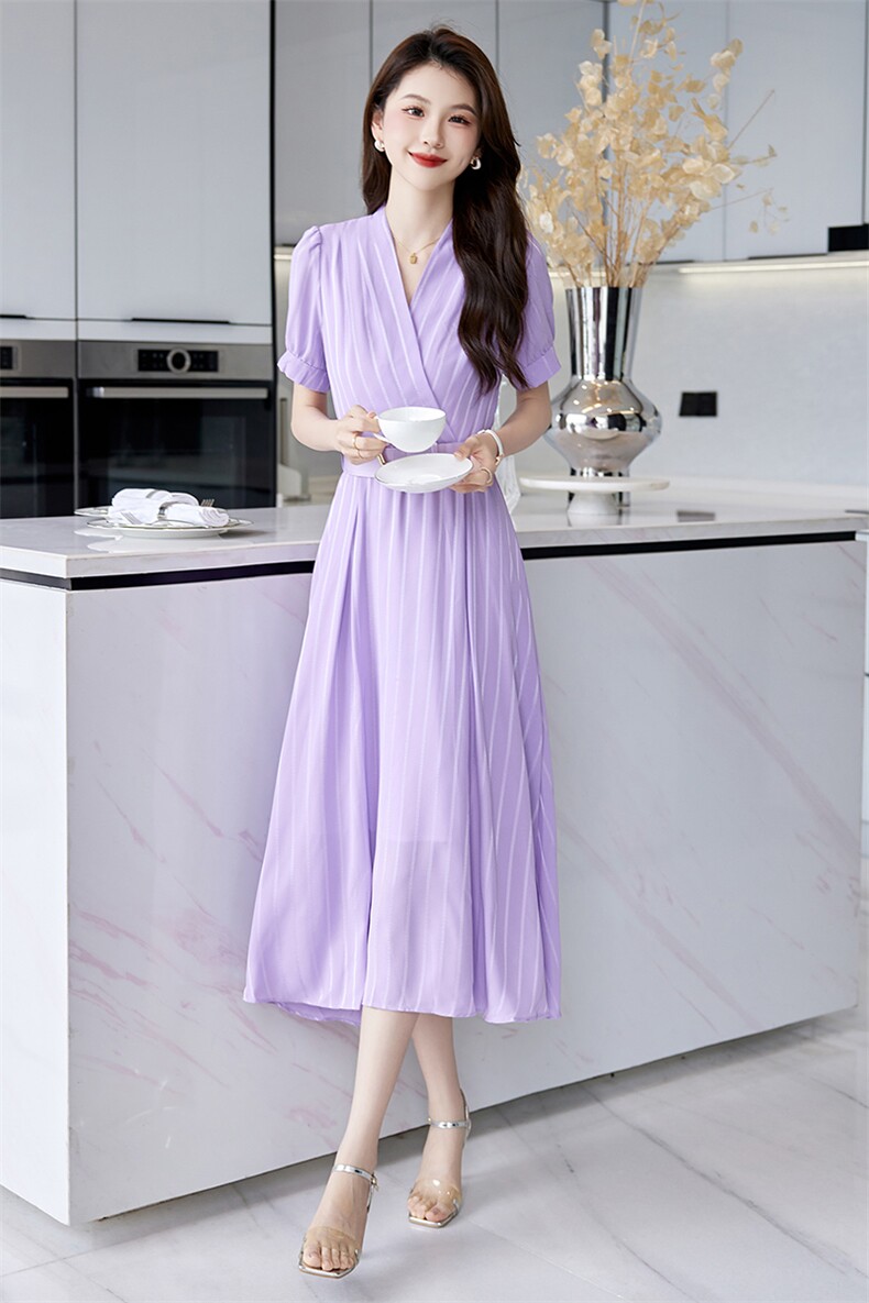 时尚气质V领短袖连衣裙2025年夏季新款条纹休闲简约长裙,女装连衣裙,火爆靓佳人