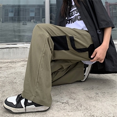 军绿色