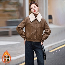 现货海宁f仿真皮皮衣女加绒加厚短款2024冬季新款女士宽松皮外套，女装皮衣，江南女神