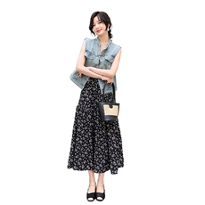 马甲吊带连衣裙套装女2024夏季新款海边度假风碎花长裙，女装套装/套裙，冬木谷雨
