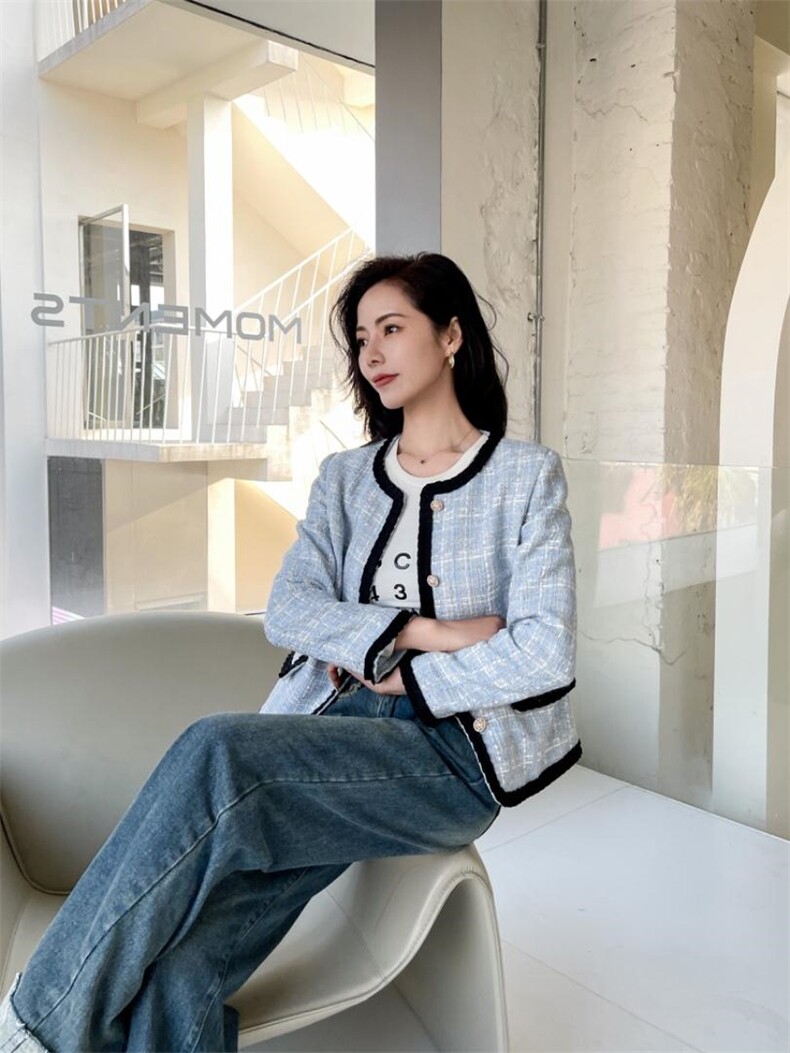 现货供应：小香风外套，其它，拉思维加丝