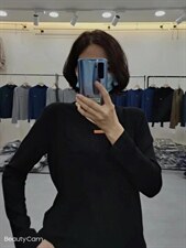 【现货】坑条V领打底衫，其它，依鼎衣典