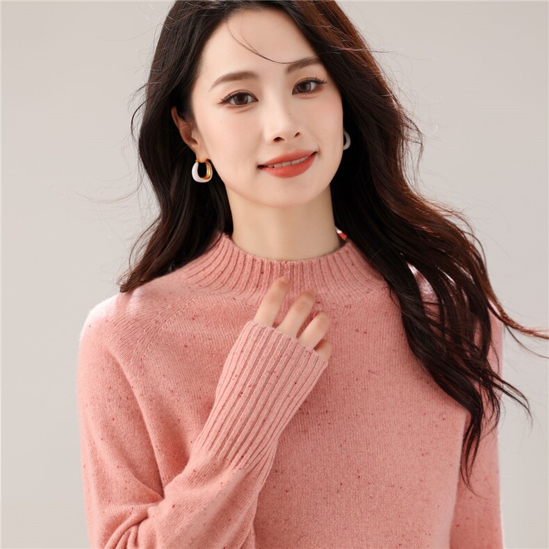 2025年秋季套头彩点加厚半高领时尚你的通勤休闲,女装羊毛衫,万禾羊绒