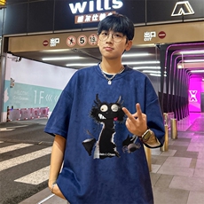 藏青色