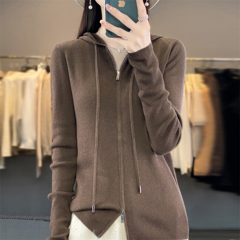 精纺细羊毛连帽针织开衫女修身运动休闲毛衣外搭时尚上衣外套秋冬，女装羊毛衫，东远绒业